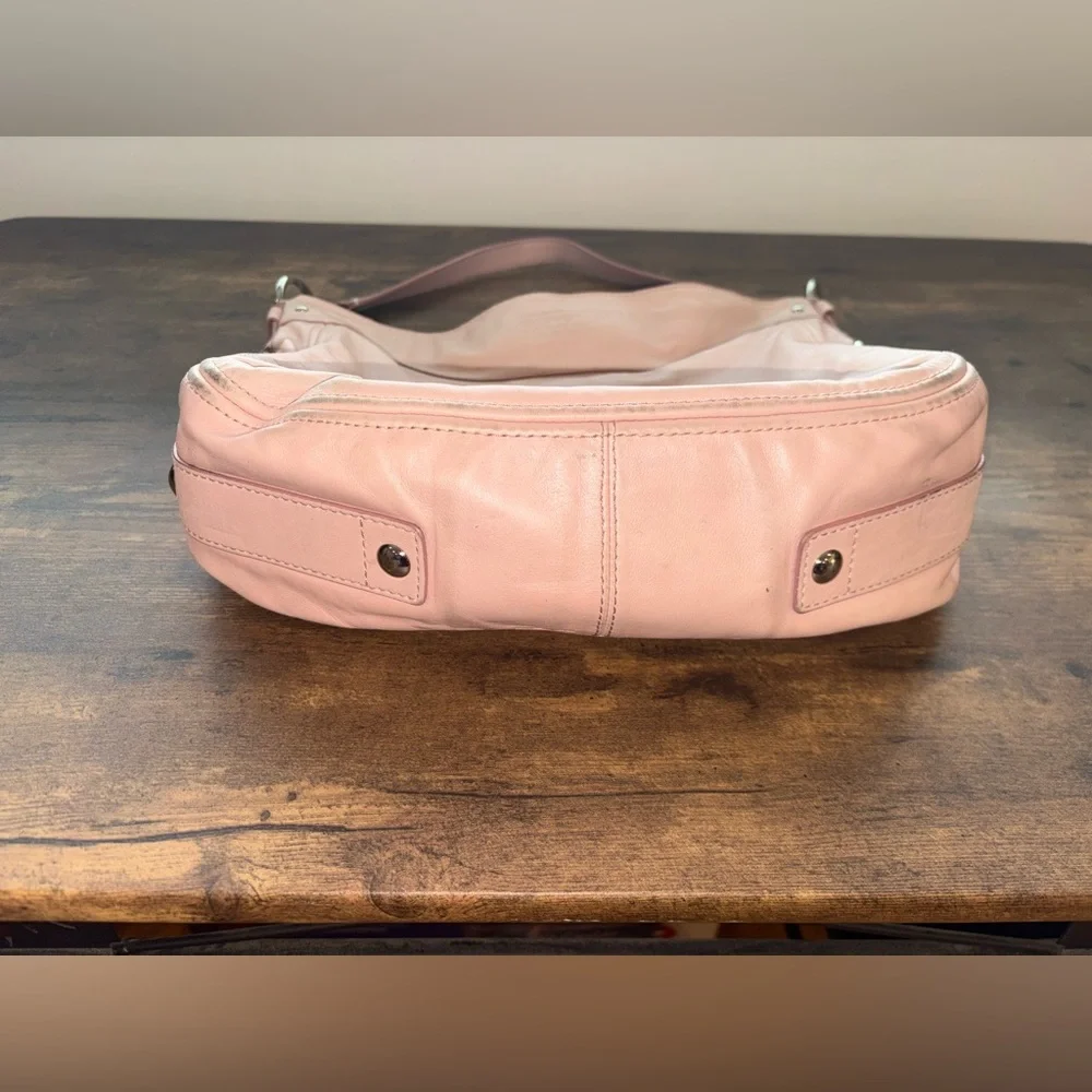 Coach Leather Blush Hobo Shoulder Bag - Picture 3 of 16